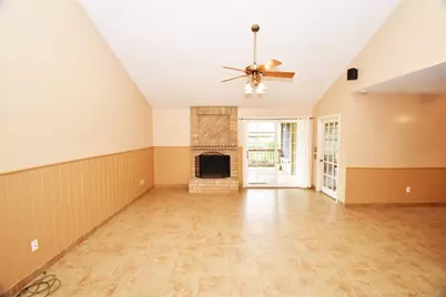 3034 The Highlands Drive, Sugar Land, TX 77478 - Photo 6