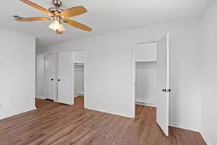 1717 Jones St, Alvin, TX 77511 - Photo 20