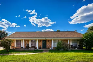 117 Laughlin Rd, Eagle Lake, TX 77434 - Photo 1