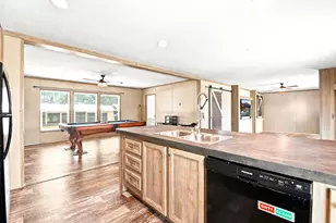 406 Baker Cir, Ames, TX 77575 - Photo 24