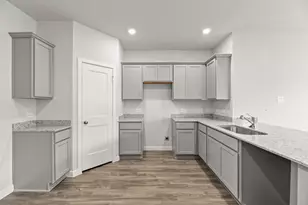 2511 Rose Quartz Dr, Texas City, TX 77591 - Photo 10