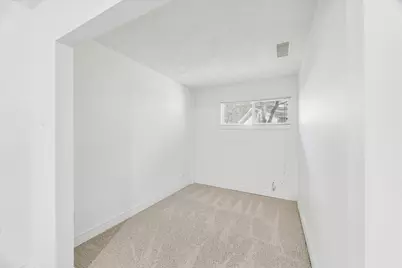 1410 E Red Cedar Circle Circle, The Woodlands, TX 77380 - Photo 16