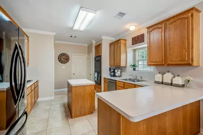 6614 Seinfeld Court, Houston, TX 77069 - Photo 14