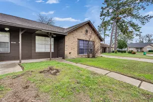 2226 Spring Dusk Ln, Spring, TX 77373 - Photo 2