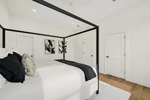 5619 Val Verde St, Houston, TX 77057 - Photo 16