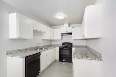 626 Luke Avenue, Dayton, TX 77535 - Photo 2