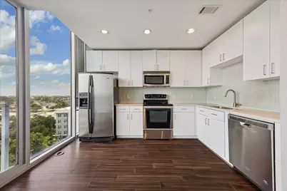 5925 Almeda Road #10913, Houston, TX 77004 - Photo 2
