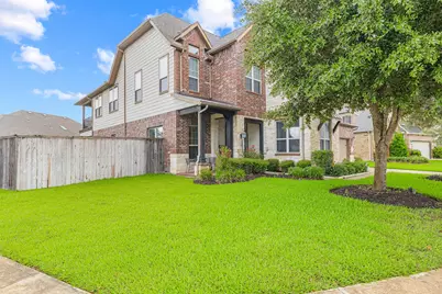 28810 Emerald Valley Court, Katy, TX 77494 - Photo 2