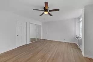 7520 Hornwood Dr, Houston, TX 77036 - Photo 22