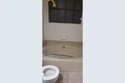 2425 Holly Hall Street #F80, Houston, TX 77054 - Photo 2