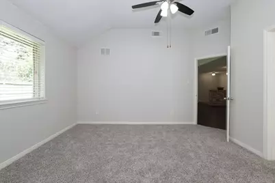 16035 Hollow Rock Drive, Houston, TX 77070 - Photo 20