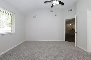 16035 Hollow Rock Dr, Houston, TX 77070 - Photo 20