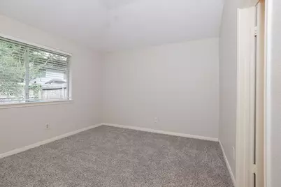 16035 Hollow Rock Drive, Houston, TX 77070 - Photo 28