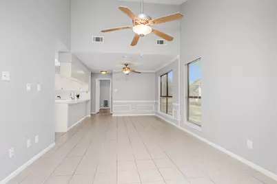 127 Golfview Drive, Conroe, TX 77356 - Photo 4