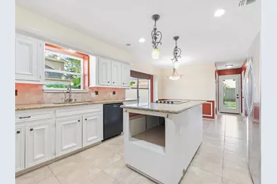 18310 Lake Oaks Drive, Spring, TX 77388 - Photo 12