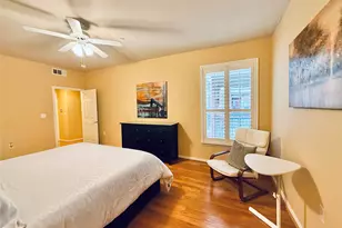 2400 McCue Rd, Houston, TX 77056 - Photo 12