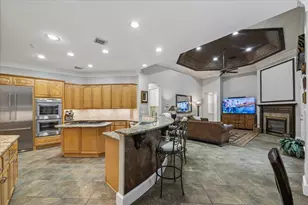 624 Lakeshore Dr, Sugar Land, TX 77478 - Photo 14