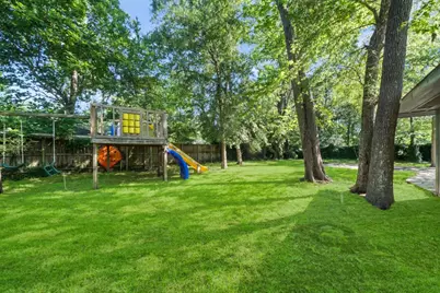 1317 Plantation Drive, Dickinson, TX 77539 - Photo 14