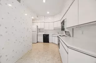 11747 Lakeside Pl Dr, Houston, TX 77077 - Photo 8