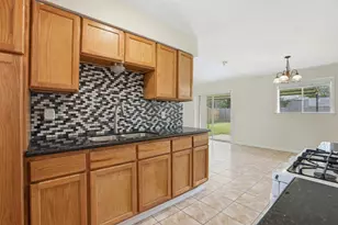 827 Parkhill St, Channelview, TX 77530 - Photo 10