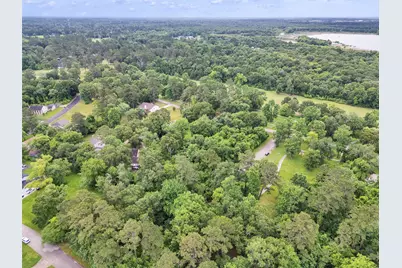 127 Butlers Island Street, Conroe, TX 77302 - Photo 4