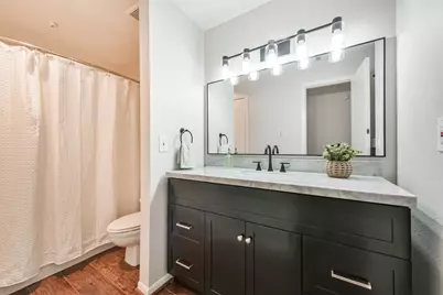 2001 Bering Drive #4D, Houston, TX 77057 - Photo 18