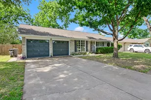 5514 Chantilly Ln, Houston, TX 77092 - Photo 2