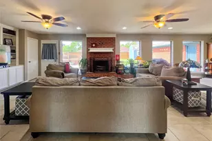 49 Colony Square, Angleton, TX 77515 - Photo 6