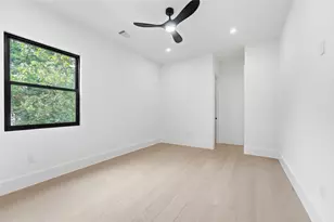 519 W 30th St, Houston, TX 77018 - Photo 38