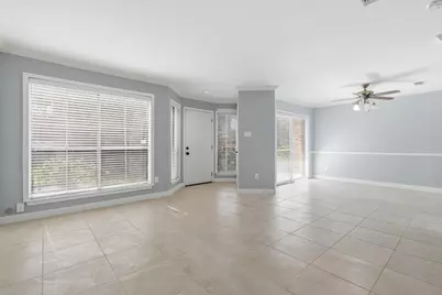 13419 Parkway Boulevard, Sugar Land, TX 77478 - Photo 4