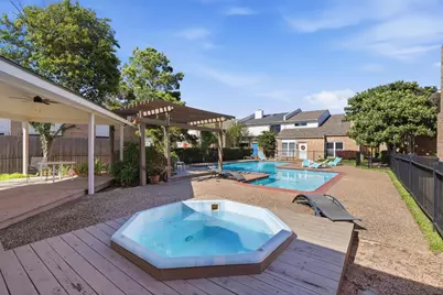 13419 Parkway Boulevard, Sugar Land, TX 77478 - Photo 38