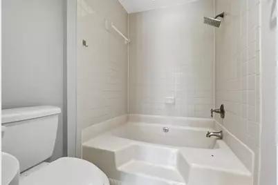 13419 Parkway Boulevard, Sugar Land, TX 77478 - Photo 24