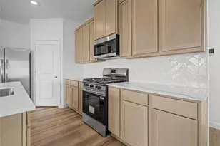2629 McHenry Lndg Ln, Houston, TX 77051 - Photo 8
