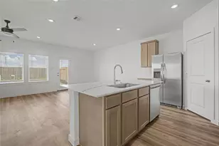 2629 McHenry Lndg Ln, Houston, TX 77051 - Photo 8