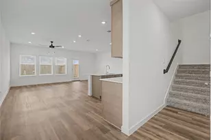 2629 McHenry Lndg Ln, Houston, TX 77051 - Photo 12
