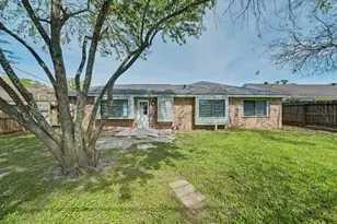 2015 Williamsburg Ct N, League City, TX 77573 - Photo 18