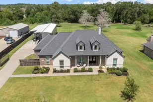 6726 Mulberry Bayou Dr, Baytown, TX 77523 - Photo 4