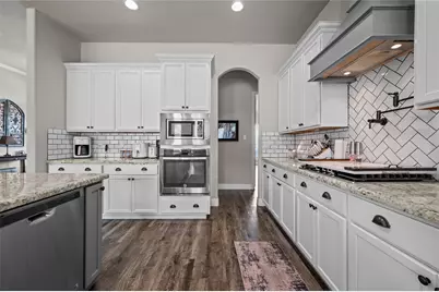 6726 Mulberry Bayou Drive, Baytown, TX 77523 - Photo 24