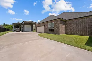 6726 Mulberry Bayou Dr, Baytown, TX 77523 - Photo 16