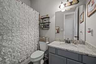 6726 Mulberry Bayou Dr, Baytown, TX 77523 - Photo 34