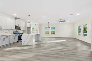 2315 Cedar St, Pearland, TX 77581 - Photo 2