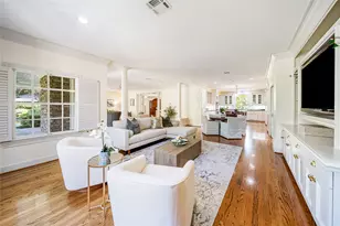 2 Soldiers Creek Circle, Hunters Creek Village, TX 77024 - Photo 12