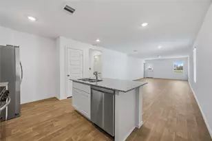 11913 Sweet Apple Ln, Houston, TX 77048 - Photo 4