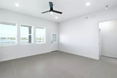 6030 Royal Palm Drive, Manvel, TX 77498 - Photo 10