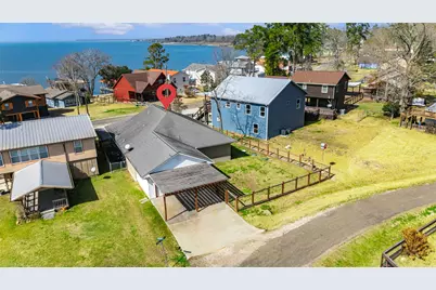 431 W Lake Shore Drive, Livingston, TX 77351 - Photo 2