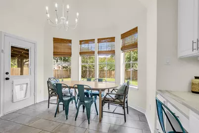 129 April Point Place, Conroe, TX 77356 - Photo 16