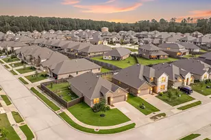 907 Youth Water Rd, Montgomery, TX 77316 - Photo 1