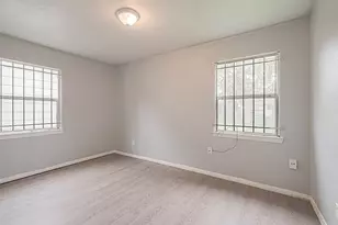 9302 Fairland Dr, Houston, TX 77051 - Photo 14