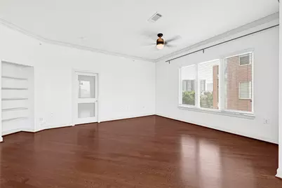 1900 Genesee Street #310, Houston, TX 77006 - Photo 8