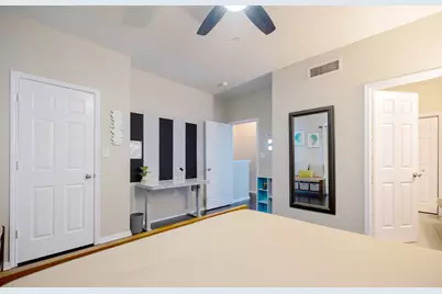 9200 Westheimer Road #1005, Houston, TX 77063 - Photo 18